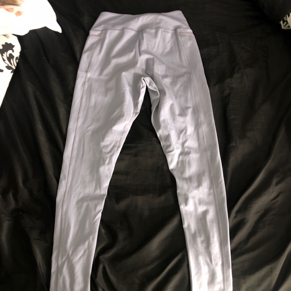 GYMSHARK dreamy leggings!! - Picture 3 of 3